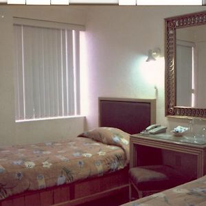 Habitación con 2 Camas Individuales